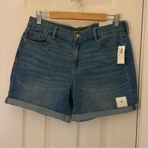 Old Navy Jean shorts NWT
